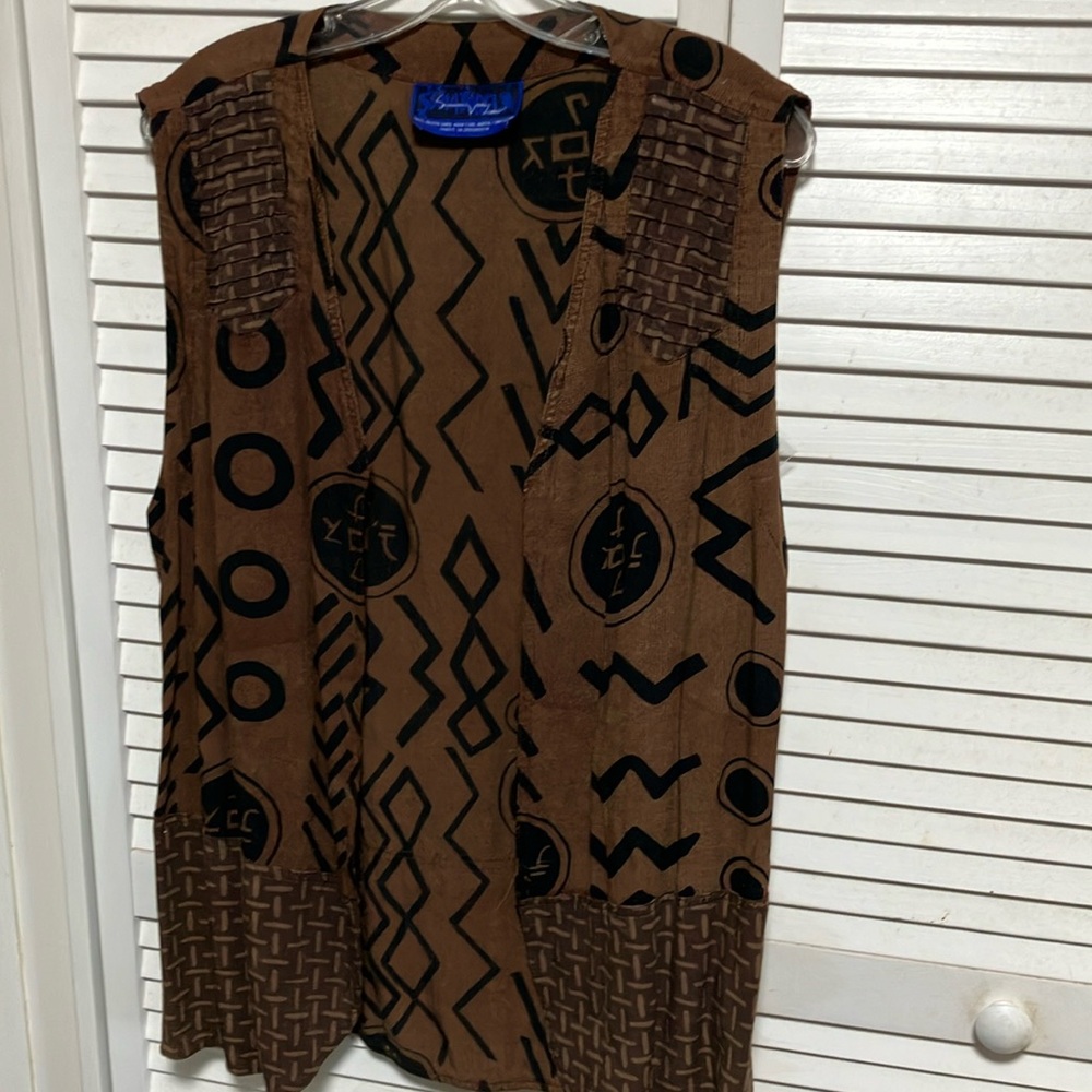 Open front vest